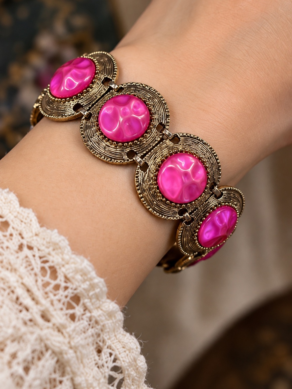 Authentic 1960s American Vintage Pink Cabochon Gold Tone Statement Bracelet